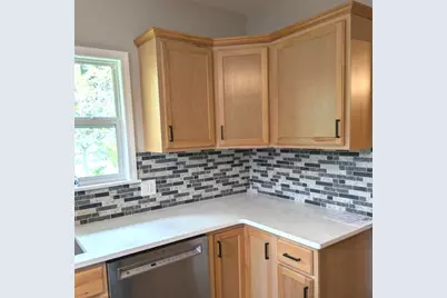 621 E Grand Lake Boulevard, West Chicago, IL 60185 - Photo 3