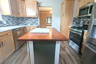 621 E Grand Lake Blvd, West Chicago, IL 60185 - Photo 7