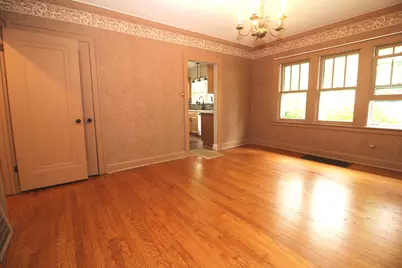 621 E Grand Lake Boulevard, West Chicago, IL 60185 - Photo 11