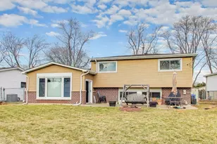 725 Elizabeth Ln, Des Plaines, IL 60016 - Photo 29