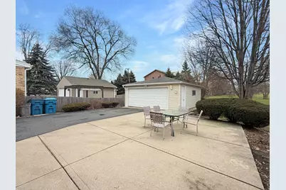 519 N Elm Street, Mount Prospect, IL 60056 - Photo 5