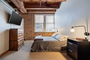 732 S Financial Pl, Chicago, IL 60605 - Photo 7