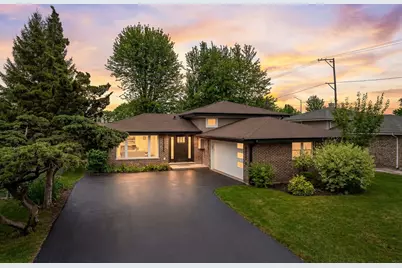 8651 S Kean Avenue, Hickory Hills, IL 60457 - Photo 1