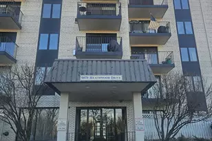 9078 W Heathwood Dr, Niles, IL 60714 - Photo 17