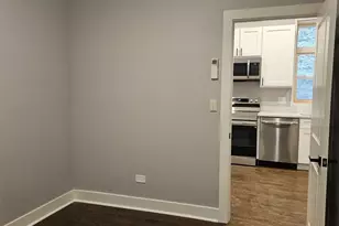 831 S Western Ave, Chicago, IL 60612 - Photo 9