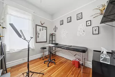 3136 W Logan Boulevard, Chicago, IL 60647 - Photo 15