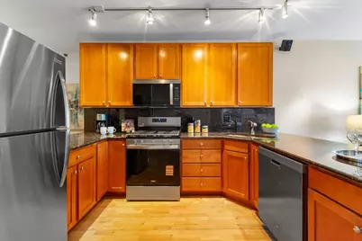 1212 N Wells Street #803, Chicago, IL 60610 - Photo 7