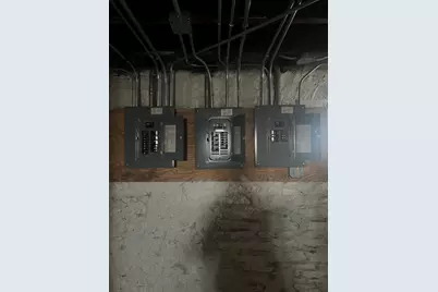 462 Ashland Avenue, Elgin, IL 60123 - Photo 7