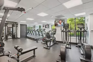 400 N La Salle Dr, Chicago, IL 60654 - Photo 13