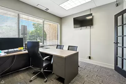 1S280 Summit Avenue #A, Oakbrook Terrace, IL 60181 - Photo 9