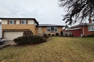 [Address not provided], Melrose Park, IL 60160 - Photo 1