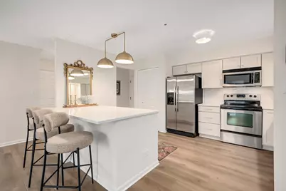 4900 Forest Avenue #108, Downers Grove, IL 60515 - Photo 3