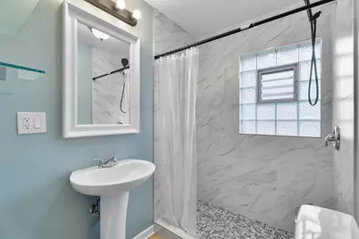 2143 N 76th Avenue, Elmwood Park, IL 60707 - Photo 23