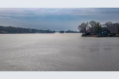 5802 Wonder Woods Drive, Wonder Lake, IL 60097 - Photo 43