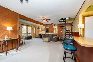 5802 Wonder Woods Dr, Wonder Lake, IL 60097 - Photo 7