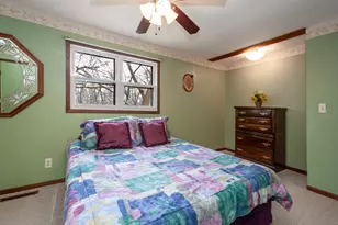 5802 Wonder Woods Dr, Wonder Lake, IL 60097 - Photo 15