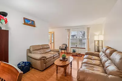 2070 Foxtail Drive, Aurora, IL 60504 - Photo 3