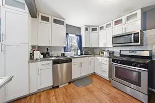 1773 E 158th St, South Holland, IL 60473 - Photo 17