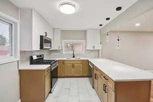 3120 Wilshire Ave, Markham, IL 60428 - Photo 5