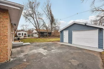 3120 Wilshire Avenue, Markham, IL 60428 - Photo 19