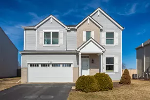 950 Black Cherry Ln, Round Lake Heights, IL 60073 - Photo 1