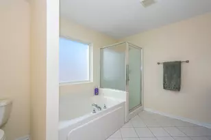 950 Black Cherry Ln, Round Lake Heights, IL 60073 - Photo 17