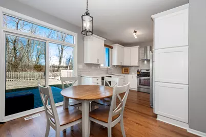 950 Blackcherry Lane, Round Lake Heights, IL 60073 - Photo 7