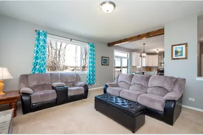 950 Blackcherry Lane, Round Lake Heights, IL 60073 - Photo 13