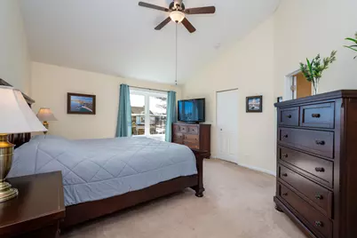 950 Blackcherry Lane, Round Lake Heights, IL 60073 - Photo 15