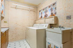 231 Bartram Rd, Riverside, IL 60546 - Photo 15