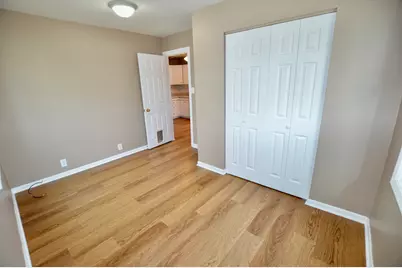 4718 Ottawa Road, Wonder Lake, IL 60097 - Photo 9