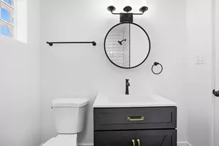 11725 S Kolin Ave, Alsip, IL 60803 - Photo 13