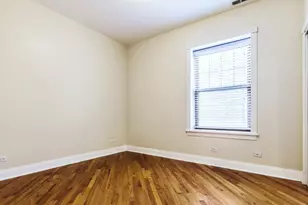 5323 S Harper Ave, Chicago, IL 60615 - Photo 7