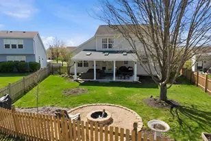 933 Wilkinson Ln, North Aurora, IL 60542 - Photo 67