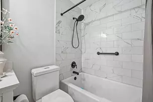 933 Wilkinson Ln, North Aurora, IL 60542 - Photo 43