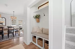 933 Wilkinson Ln, North Aurora, IL 60542 - Photo 19