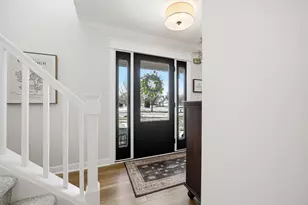 933 Wilkinson Ln, North Aurora, IL 60542 - Photo 23