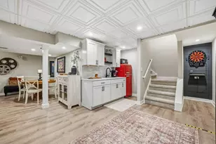 933 Wilkinson Ln, North Aurora, IL 60542 - Photo 47