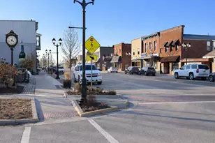 232 S Genoa St, Genoa, IL 60135 - Photo 19