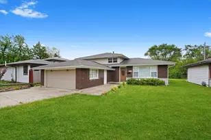 1315 Prince Dr, South Holland, IL 60473 - Photo 1