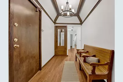 714 W Sheridan Road #1E, Chicago, IL 60613 - Photo 3