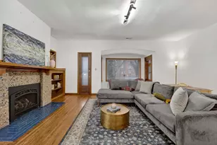 714 W Sheridan Rd, Chicago, IL 60613 - Photo 5