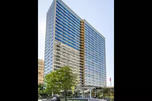 3550 N Lake Shore Dr, Chicago, IL 60657 - Photo 1