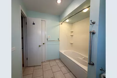 4617 Joliet Avenue, Lyons, IL 60534 - Photo 5