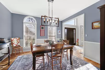 [Address not provided], Gurnee, IL 60031 - Photo 9