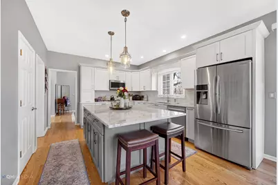 [Address not provided], Gurnee, IL 60031 - Photo 13