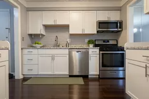 5501 Carriage Way Dr, Rolling Meadows, IL 60008 - Photo 7