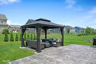 4327 Conifer Rd, Naperville, IL 60564 - Photo 45