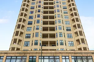 1464 S Michigan Ave, Chicago, IL 60605 - Photo 1