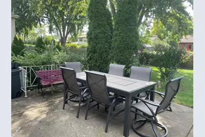 1925 E Waverly Lane, Arlington Heights, IL 60004 - Photo 33